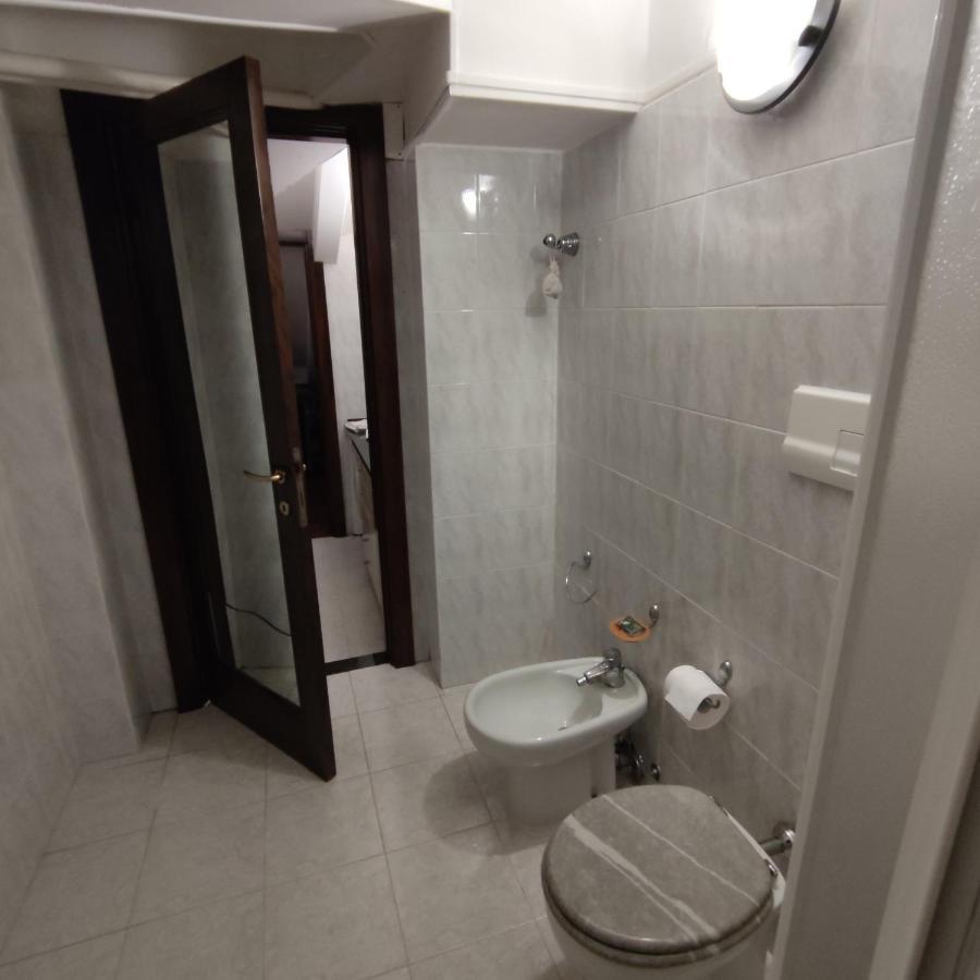 Loft Mansardato Monza Zewnętrze zdjęcie